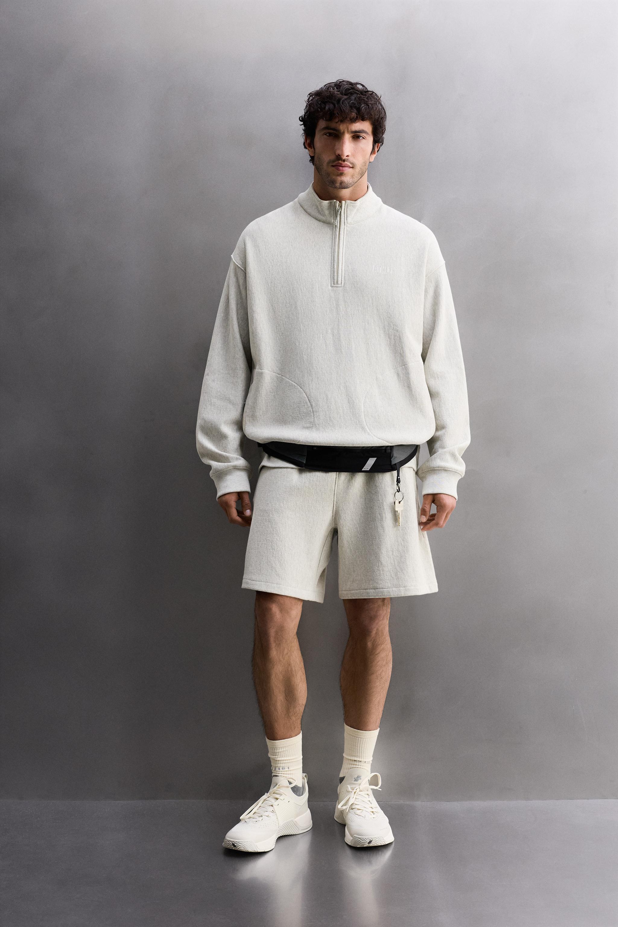 COTTON JOGGER BERMUDA SHORTS